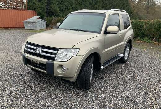 Mitsubishi Pajero 3.2 DI-D Invite