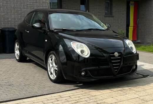 Alfa Romeo 1.6 JTDM Turismo