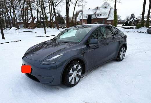 Tesla Model Y Long Range Dual Motor AWD