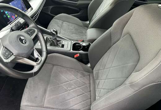 Volkswagen Golf 1.0 TSI OPF