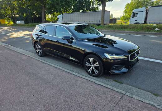Volvo 2.0 B4 Momentum Pro Geartronic 1°EIG. IN ZEER  ...