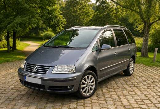 Volkswagen 1.9 TDi United 7 Places