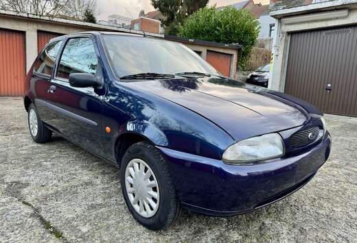 Ford 1.3i GLX 1r Main 113.000 km Car pass