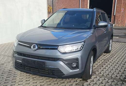 SsangYong Tivoli 1.5 T-GDi 2WD Amber