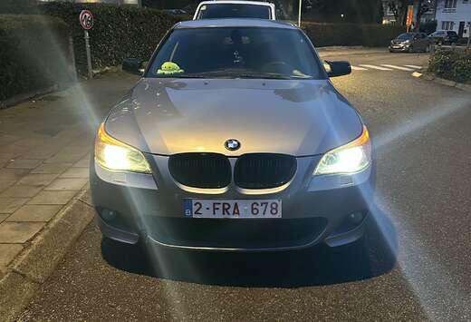 BMW 520i