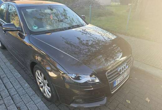 Audi A4 2.0 TDI 115g DPF Attraction