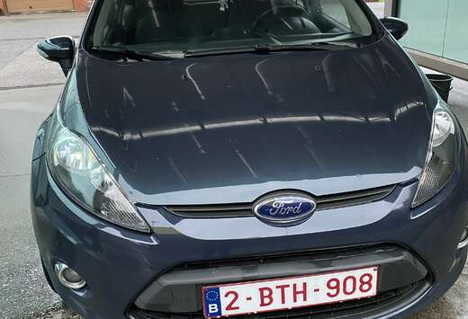 Ford 1.25i Champions Plus Edition