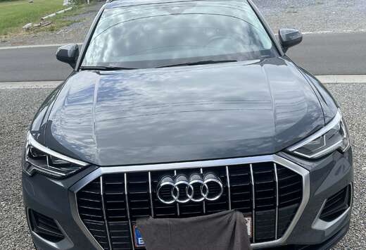 Audi Sièges chauffants, Jantes 19 pouces, attache-re ...