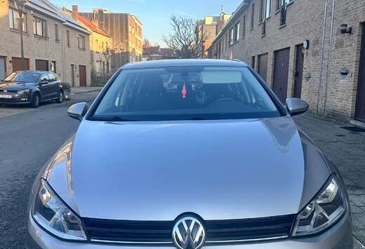 Volkswagen Golf 1.6 TDI HIGHLINE