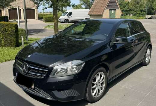 Mercedes-Benz A180