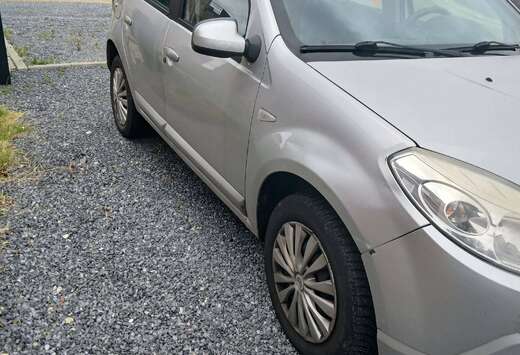Dacia Sandero 1.5 dCi Laureate FAP