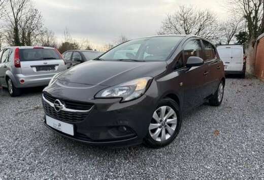 Opel Corsa 1.2i Black Edition