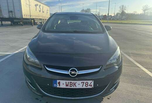 Opel Astra 1.7 CDTi ecoFLEX Cosmo Start