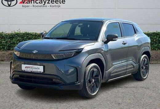 Toyota Executive+cam+gps+sens V+A