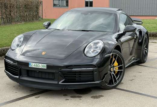 Porsche 911 Turbo S   kit aero  2.650 km     garanti