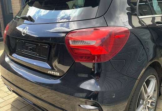 Mercedes-Benz A 160  AMG Line Full Option Panoramadak