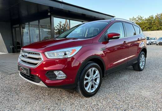 Ford Kuga 1.5 TDCi Business ** 12 Mois De Garantie **