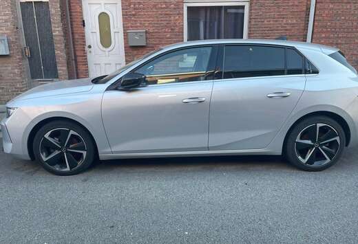 Opel Astra 1.2 Turbo Elegance S/S (EU6.4)