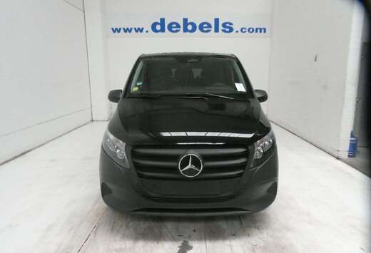 Mercedes-Benz 8+1 Pl