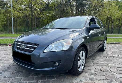 Kia Ceed 1.4 CVVT LPG Attract