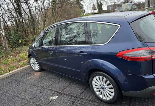 Ford 2.0 Turbo ECOboost Titanium S Powershift