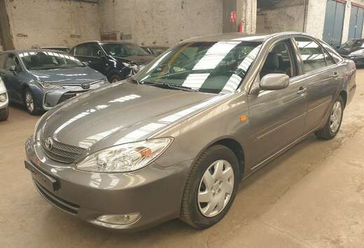 Toyota Camry 2.4i VVT-i 16v