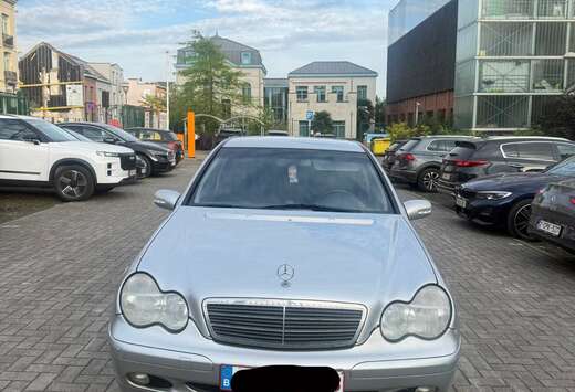 Mercedes-Benz C180 Classic