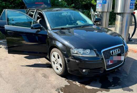 Audi 1.6i Ambiente