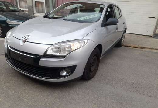 Renault Mégane III dCi 110 FAP Energy eco2 Expressio ...