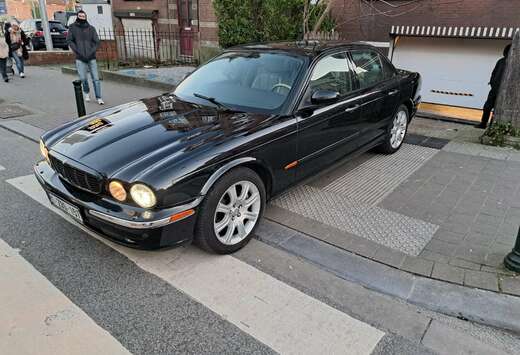 Jaguar 3.0i V6 24v