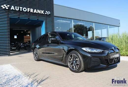 BMW 40 / M-SPORT / CAM / HUD / VERW ZETL / TREKHAAK