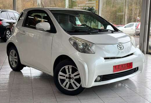 Toyota 1.0 ESSENCE 68CV - AUTOMATIQUE - AIRCO - GPS