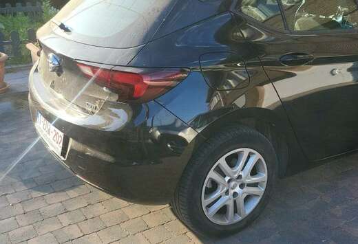 Opel Astra 1.6 CDTi Edition