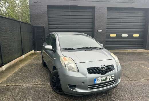 Toyota 1.0 VVT-i Sol benzine 5 deurs