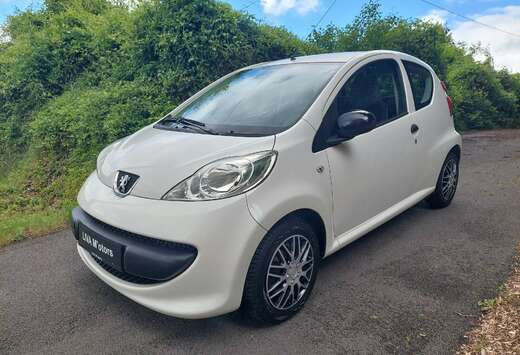 Peugeot 107 1.0i 12v Trendy * Garantie 12 Mois