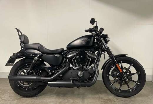 Cruiser XL883N IRON