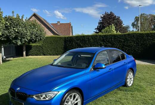 BMW 328i