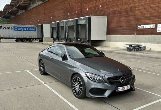 Mercedes-Benz 4-Matic Coupe