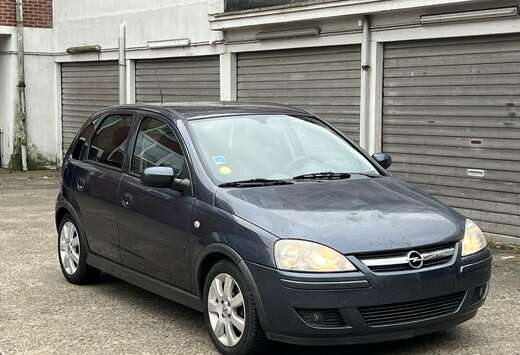 Opel 1.2 essence état impeccable