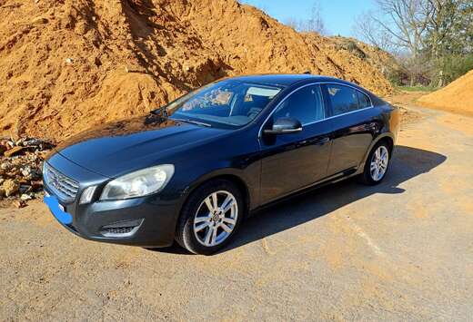 Volvo 2.0 D3 Momentum