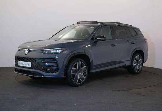 Volkswagen R-Line 1.5 eHybrid PHEV Black StylePanoJA2 ...