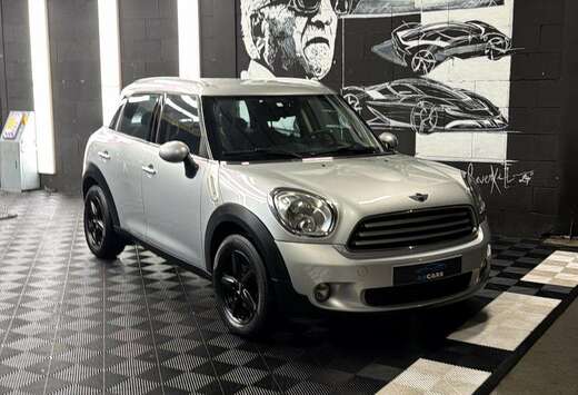 MINI MINI COUNTRYMAN SHOWROOM