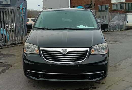 Lancia Voyager 2.8 MultiJet