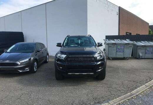 Ford 3.2 TDCi Limited (2019) all black edition
