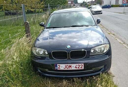 BMW 116i 122 ch Sport Design