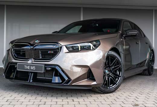 BMW M5 - SEPANG BRONZE METALLIC - NIEUW