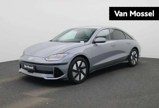 Hyundai 53 kWh Core Plus NAVI  LED  CARPLAY