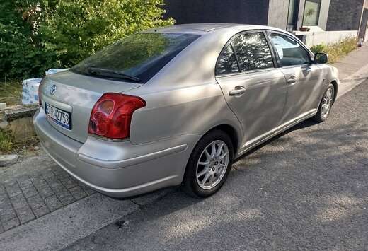 Toyota 1.8i 16v Linea Sol