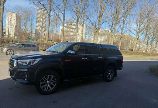 Toyota 2.4 D-4D 4WD Invincible50 Chrome