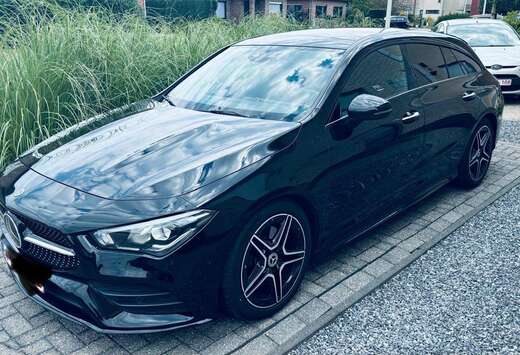 Mercedes-Benz CLA 200 Shooting Brake 7G-DCT AMG Line
